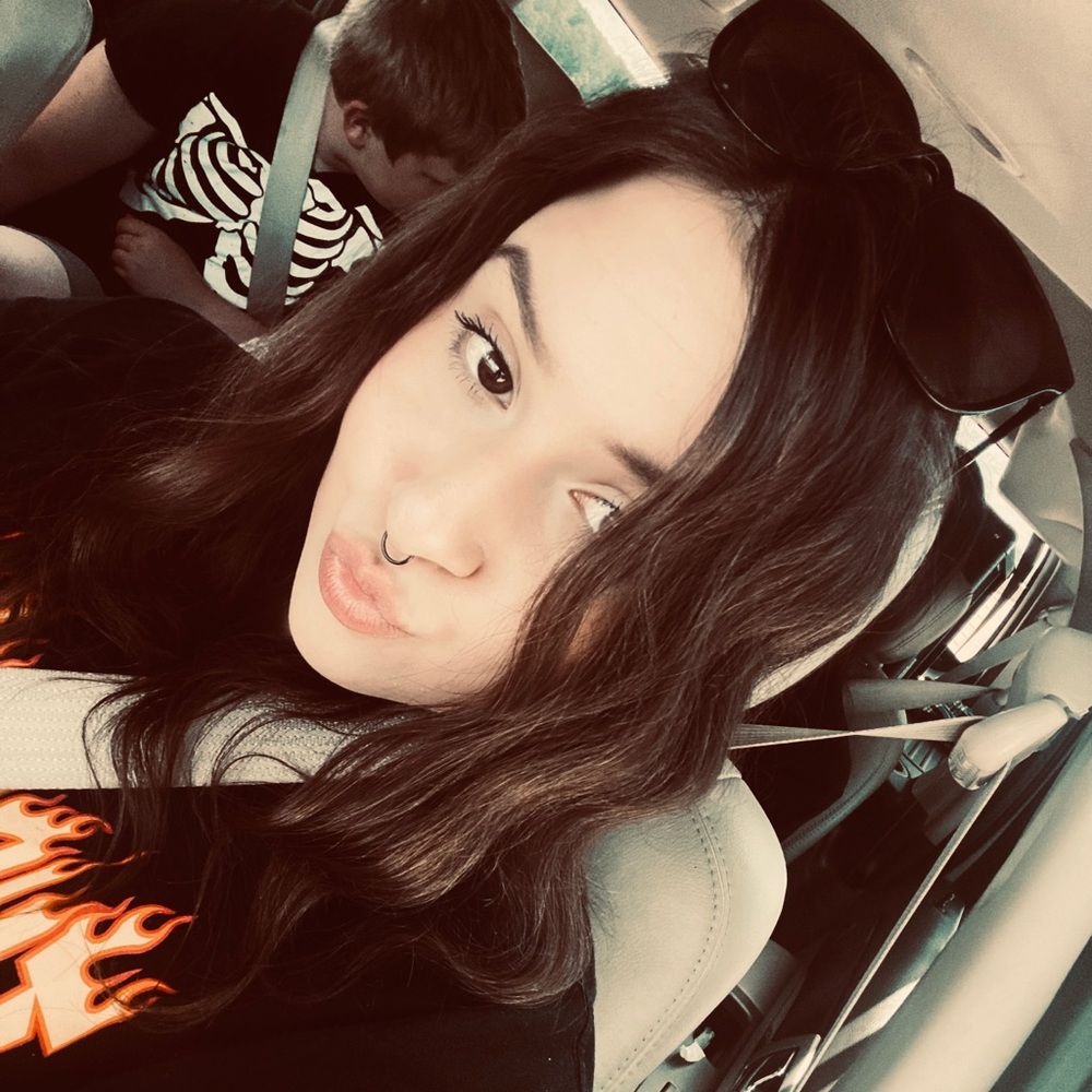 Meet your Posher, Reagan